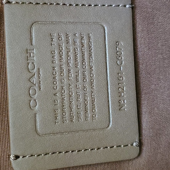 Hudson Messenger In Signature Canvas - Picture 8 of 10